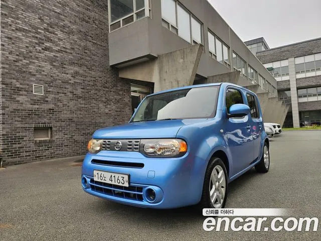 Nissan Cube 2012