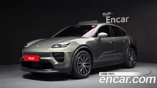 Porsche Macan 2025