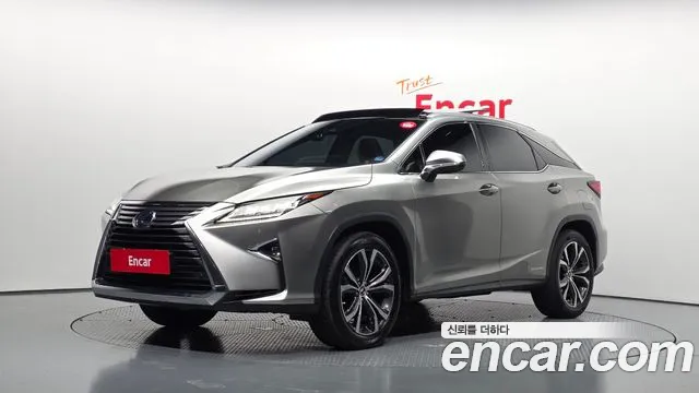 Lexus RX 2019