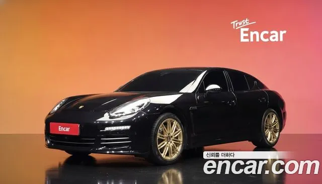Porsche Panamera 2016