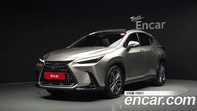 Lexus NX 2025
