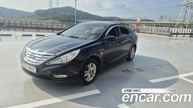 Hyundai Sonata 2011