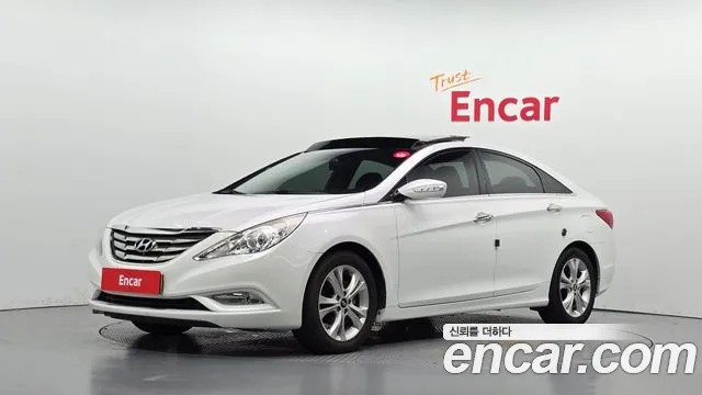 Hyundai Sonata 2010