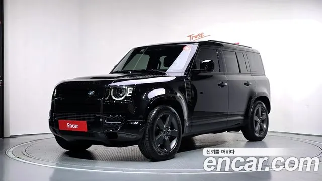 Land Rover Defender 2025