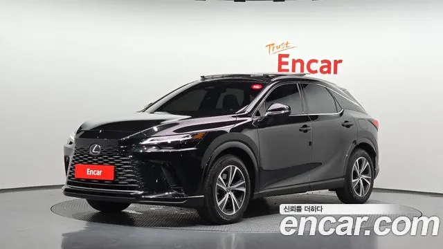 Lexus RX 2025