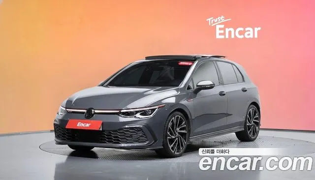 Volkswagen Golf 2024