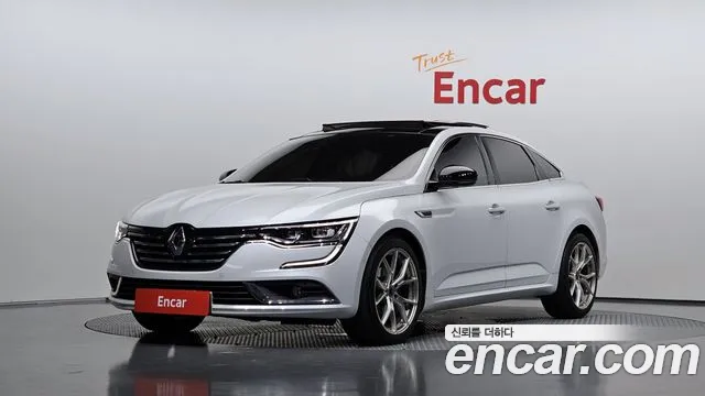 Renault SM6 2016