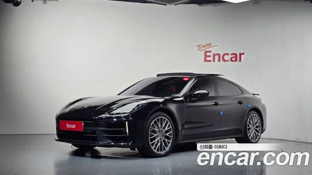Porsche Panamera 2024