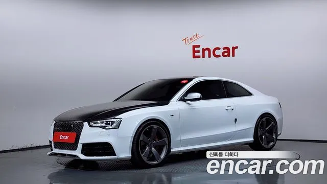 Audi RS5 2013