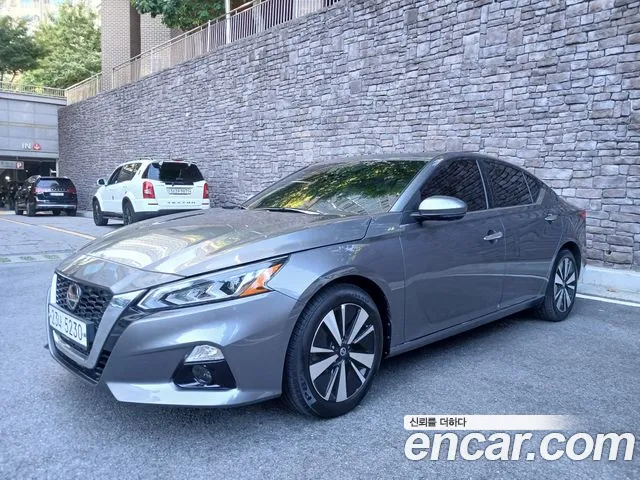 Nissan Altima 2019