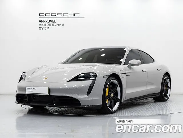 Porsche Taycan 2024