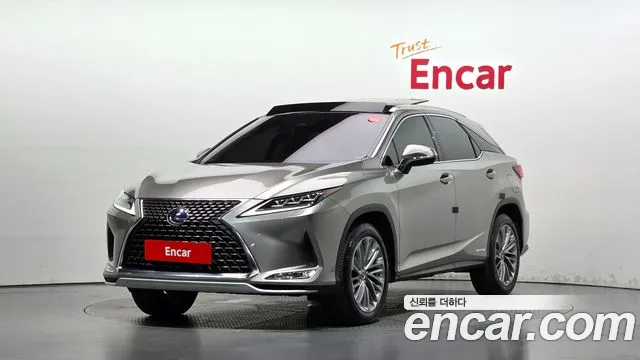 Lexus RX 2021