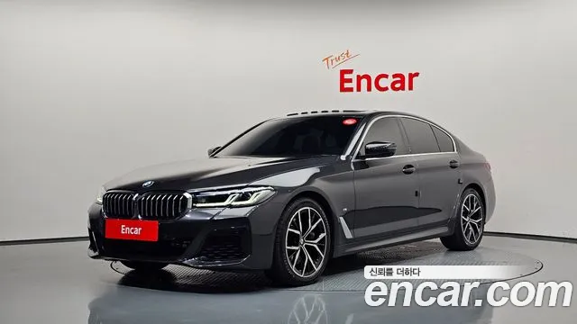 BMW 5-Series 2023