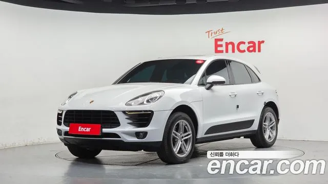 Porsche Macan 2015