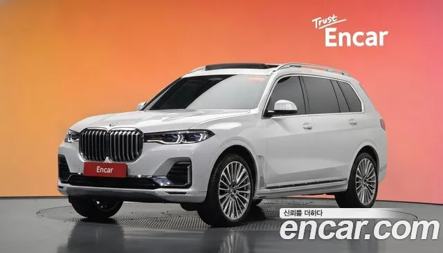 BMW X7 2021