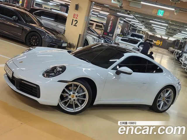 Porsche 911 2021