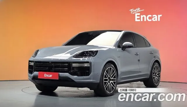 Porsche Cayenne 2025