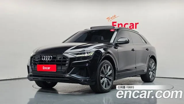 Audi Q8 2021