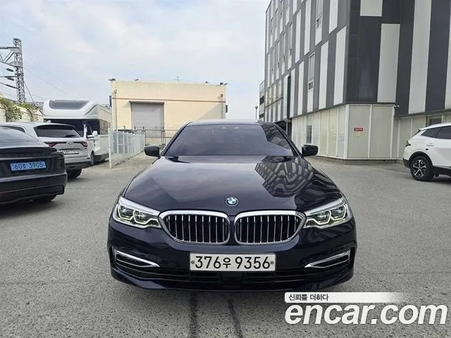 BMW 5-Series 2019