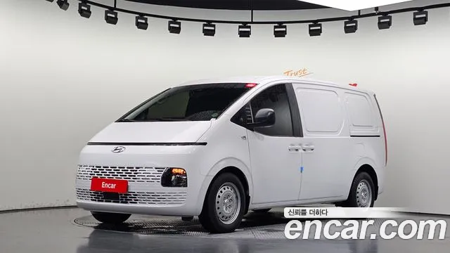 Hyundai Staria 2022