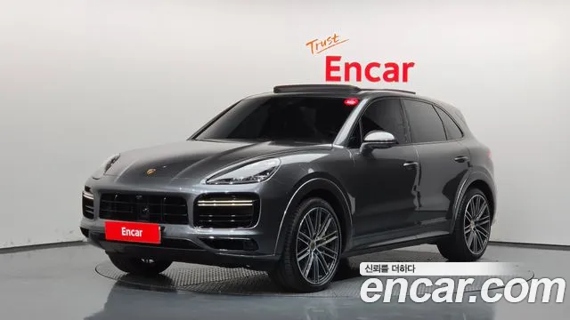 Porsche Cayenne 2022