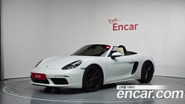 Porsche 718 2016
