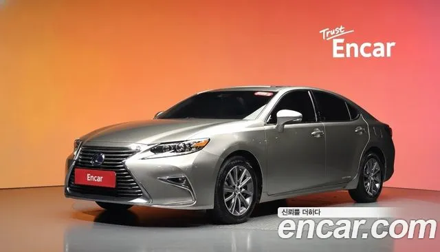 Lexus ES 2018