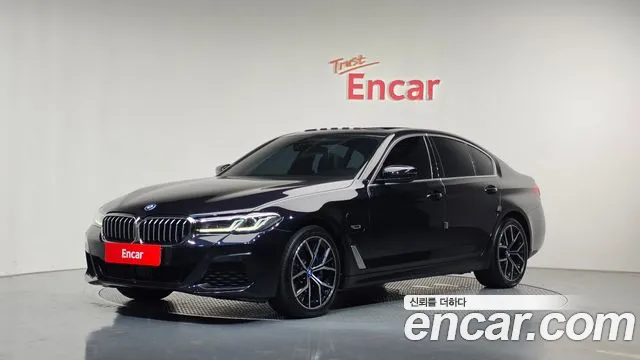 BMW 5-Series 2022