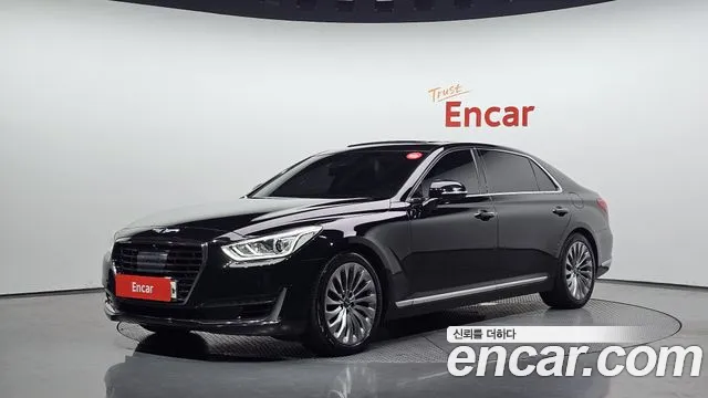 Genesis EQ900 2017