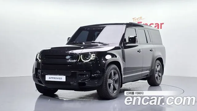 Land Rover Defender 2025