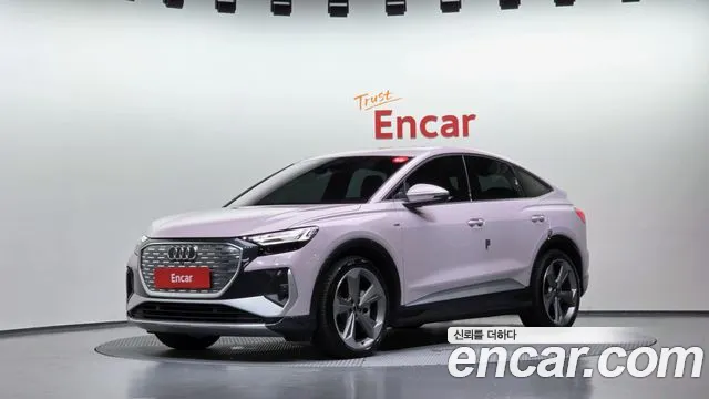 Audi Q4 e-tron 2025
