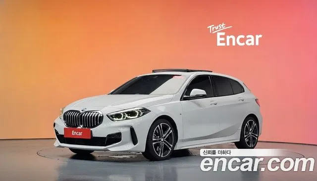 BMW 1-Series 2023