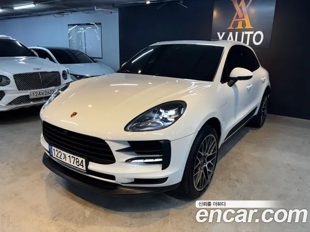 Porsche Macan 2021