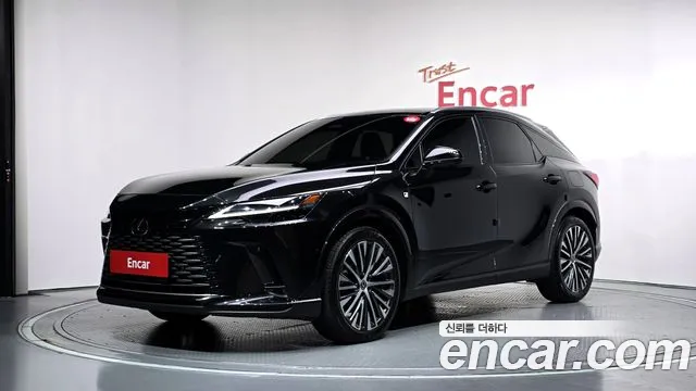 Lexus RX 2024