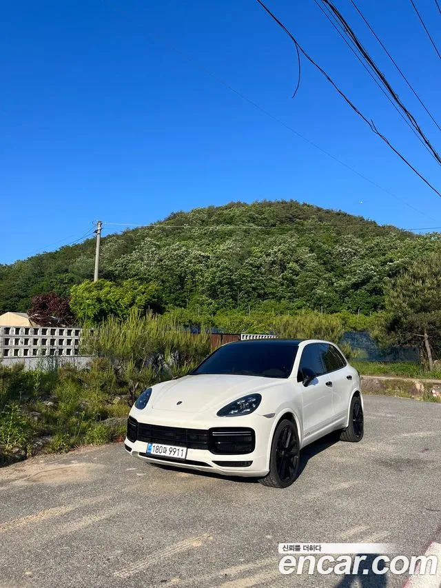 Porsche Cayenne 2011