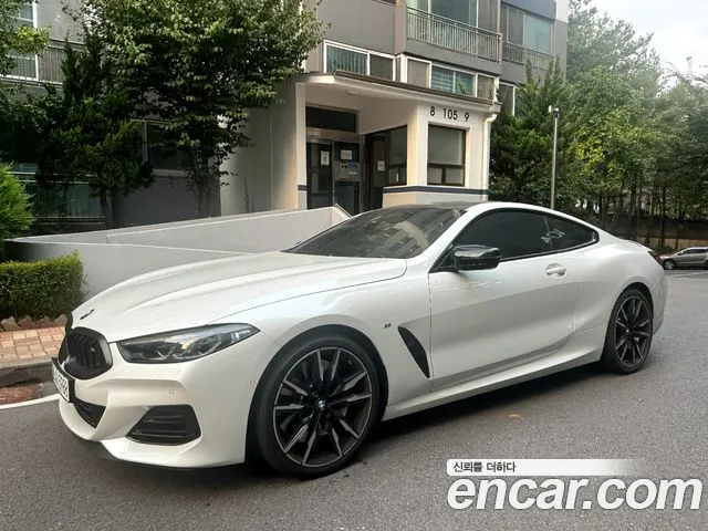 BMW 8-Series 2025