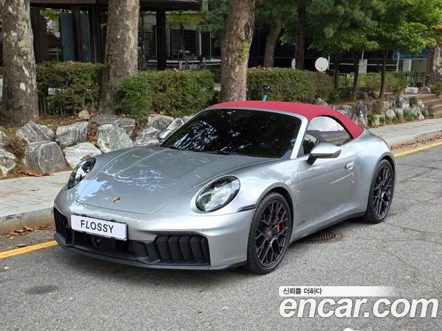 Porsche 911 2025