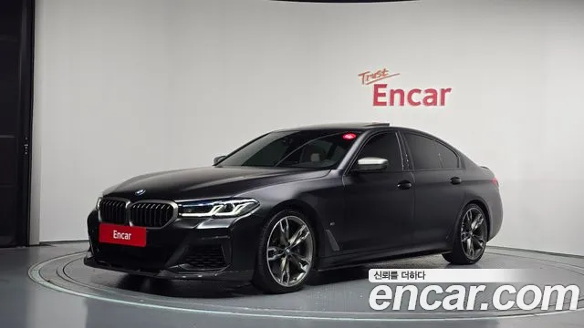 BMW 5-Series 2021