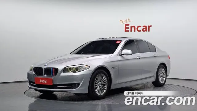 BMW 5-Series 2012
