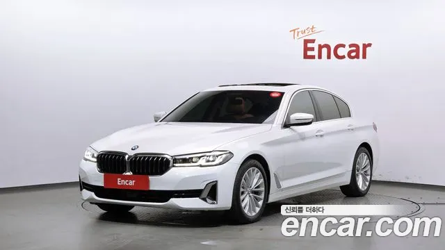 BMW 5-Series 2023