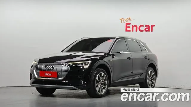 Audi e-tron 2021