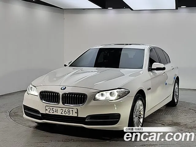 BMW 5-Series 2015
