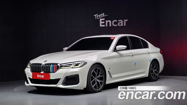 BMW 5-Series 2022