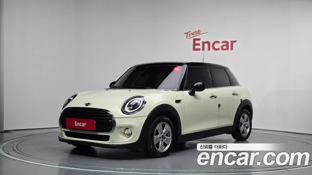 MINI Cooper 2018