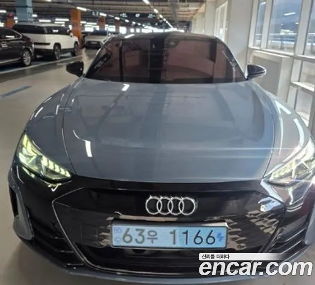 Audi e-tron GT 2022