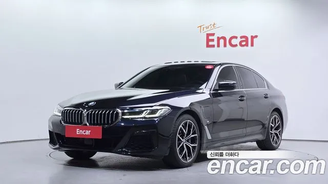 BMW 5-Series 2021