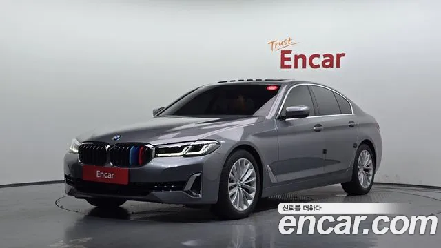 BMW 5-Series 2023