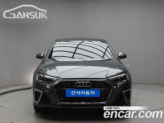 Audi A4 2021
