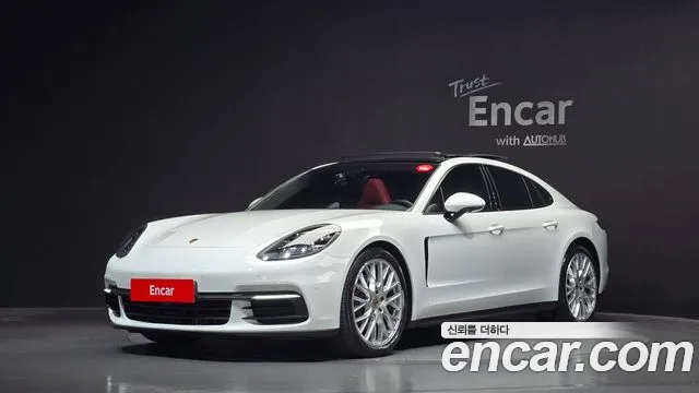 Porsche Panamera 2020