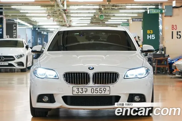 BMW 5-Series 2016